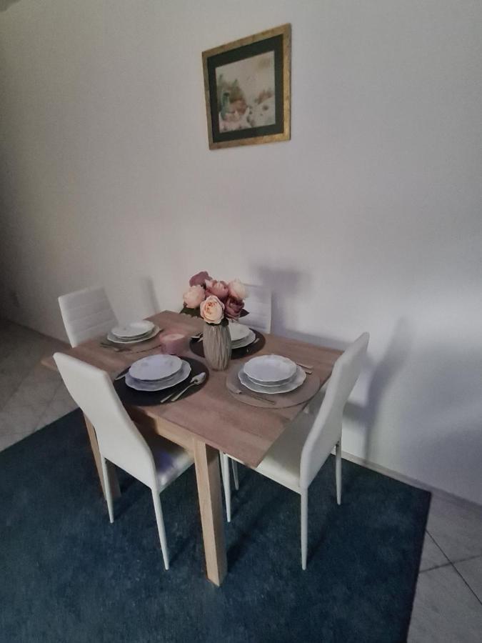 Appartamento Simun Karlovac Esterno foto